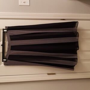 Anne Klein skirt, size 14